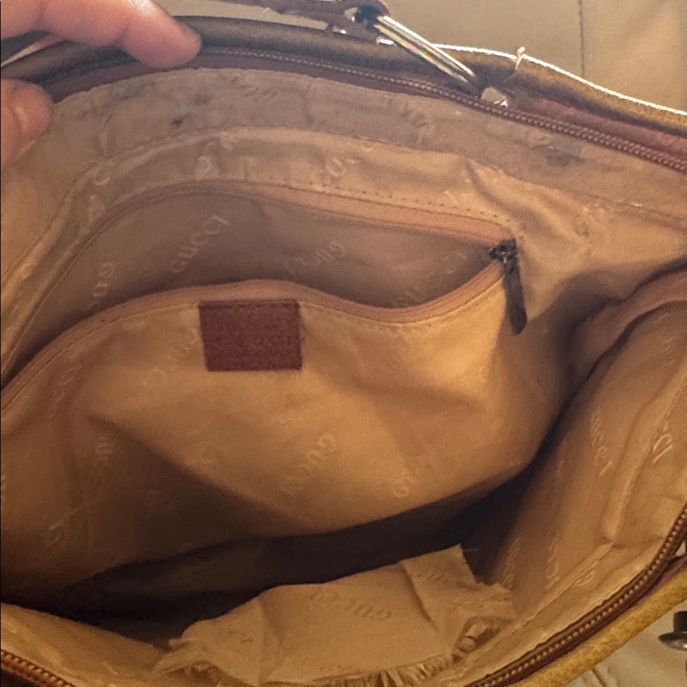 Pink purse - Picture 5 of 8